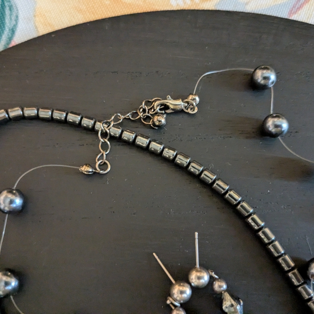Hematite Bead Jewelry Set with Shark Pendant - Dark Gray - Picture 2 of 8